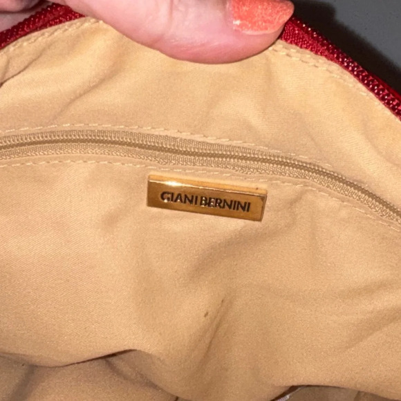 Giani Bernini Red Embossed Shoulder Bag - Picture 12 of 12